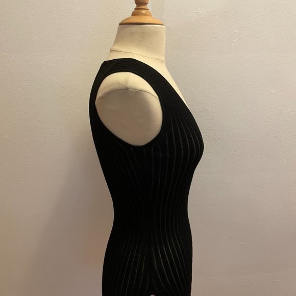 Il Gilet ladderstitch V-neck tank sweater in black viscose ladderstitch NWT - Picture 4 of 7